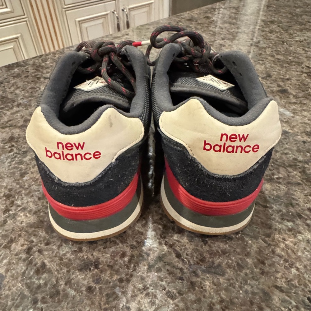 New Balance Green and Red Sneakers - Picture 4 of 7